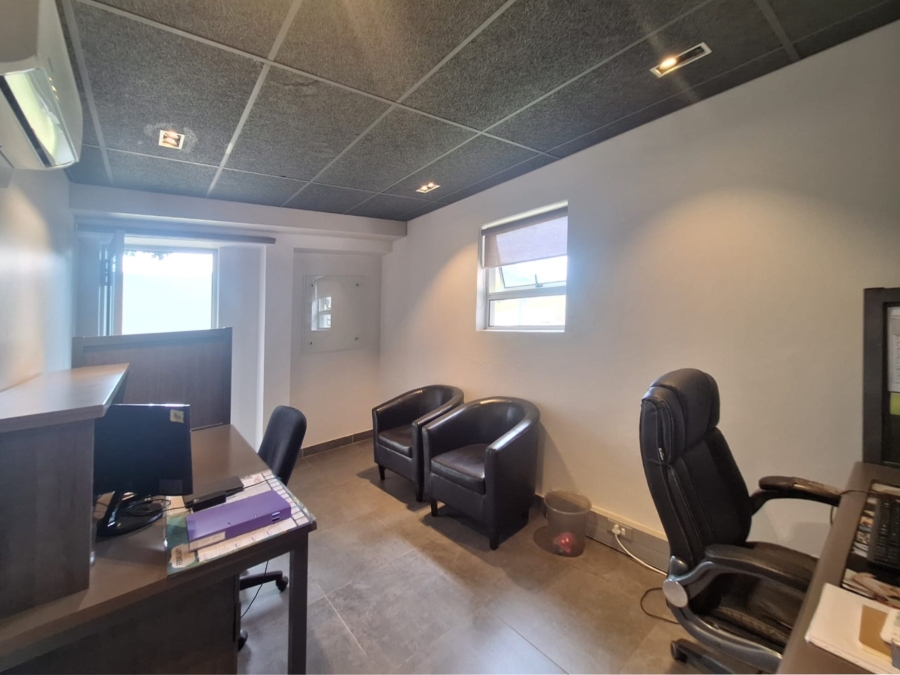 To Let commercial Property for Rent in Melodie North West